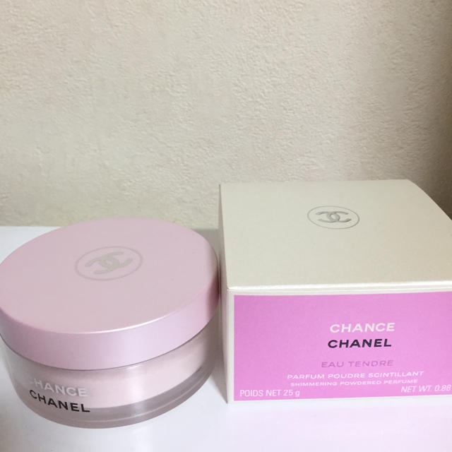 CHANEL(シャネル)のCHANEL シマリングフレグランスパウダー コスメ/美容のコスメ/美容 その他(その他)の商品写真