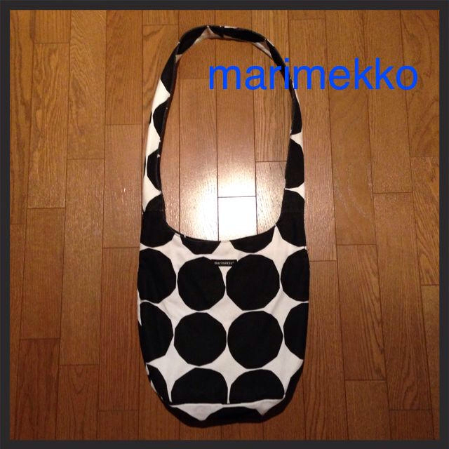 marimekko(マリメッコ)のmarimekko ショルダーバッグ レディースのバッグ(ショルダーバッグ)の商品写真