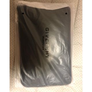 ジバンシィ(GIVENCHY)のジバンシイクラッチバッグ(クラッチバッグ)