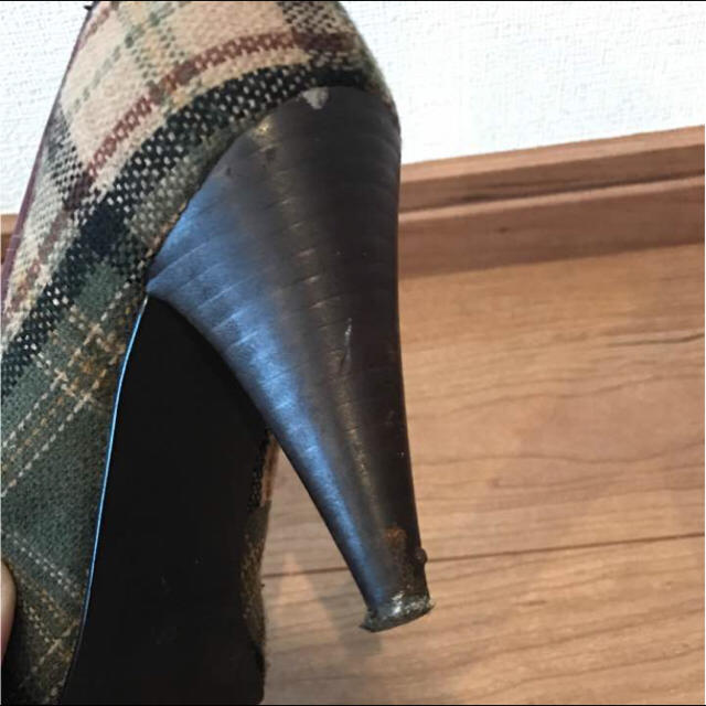H&M(エイチアンドエム)のH&M チェック柄パンプス レディースの靴/シューズ(ハイヒール/パンプス)の商品写真