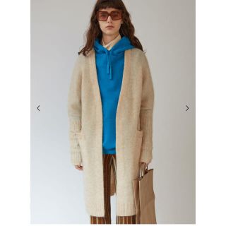 アクネ(ACNE)のお値下げ！新品【acne studios 】rayamohairライトキャメル (カーディガン)