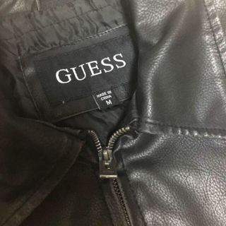 GUESS - GUESS フェイクレザージャケットの通販 by さき's shop|ゲス