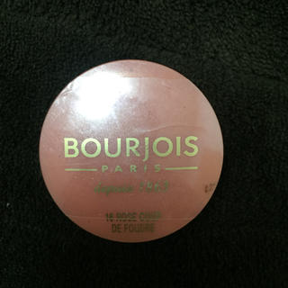 ブルジョワ(bourjois)のブルジョワ♢ブラッシュパステルジュ♢ローズクードゥフードル(チーク)