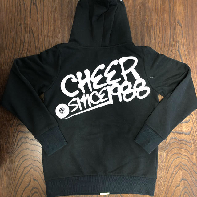 CHEER(チアー)のCHEER サイズS ⑨ レディースのトップス(パーカー)の商品写真