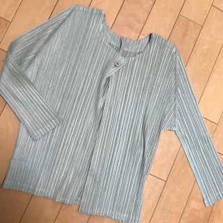 プリーツプリーズイッセイミヤケ(PLEATS PLEASE ISSEY MIYAKE)の新品同様 PLEATS PLEASE プリーツプリーズ 七分袖 カーディガン(カーディガン)