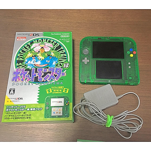 ニンテンドー2DS(ニンテンドー2DS)のニンテンドー 2DS 緑 [限定版] 中古 エンタメ/ホビーのゲームソフト/ゲーム機本体(携帯用ゲーム機本体)の商品写真