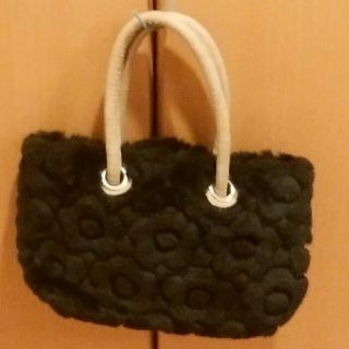 マリークワント(MARY QUANT)のけいちゃん様専用　MARY QUANT　フェイクファーバッグ　黒　デイジー(ハンドバッグ)