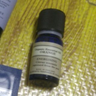 ニールズヤード(NEAL'S YARD)の新品未使用★ニールズヤード　オレンジ　エッセンシャルオイル(エッセンシャルオイル（精油）)