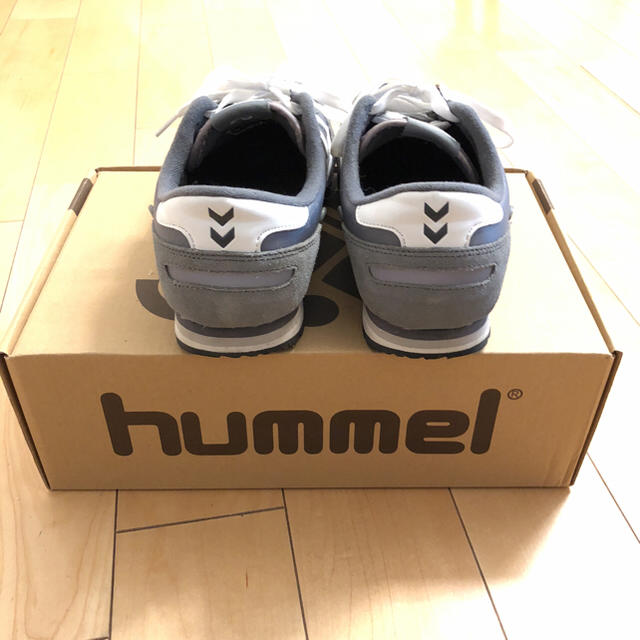 hummel(ヒュンメル)のhummel リフレッ 26.5 グレー メンズの靴/シューズ(スニーカー)の商品写真