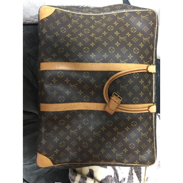 LV ルイヴィトン  旅行カバン  ページ1