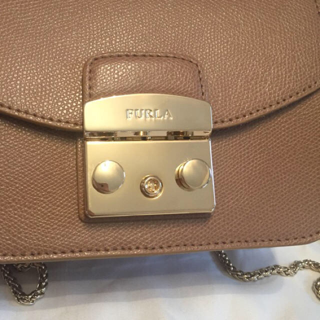 Furla(フルラ)のフルラ  メトロポリス 極美品 レディースのバッグ(ショルダーバッグ)の商品写真