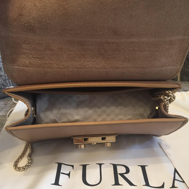 Furla(フルラ)のフルラ  メトロポリス 極美品 レディースのバッグ(ショルダーバッグ)の商品写真