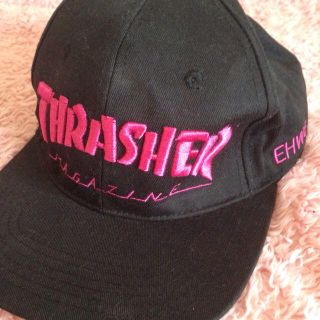 イーハイフンワールドギャラリー(E hyphen world gallery)のTHRASHERキャップ(キャップ)