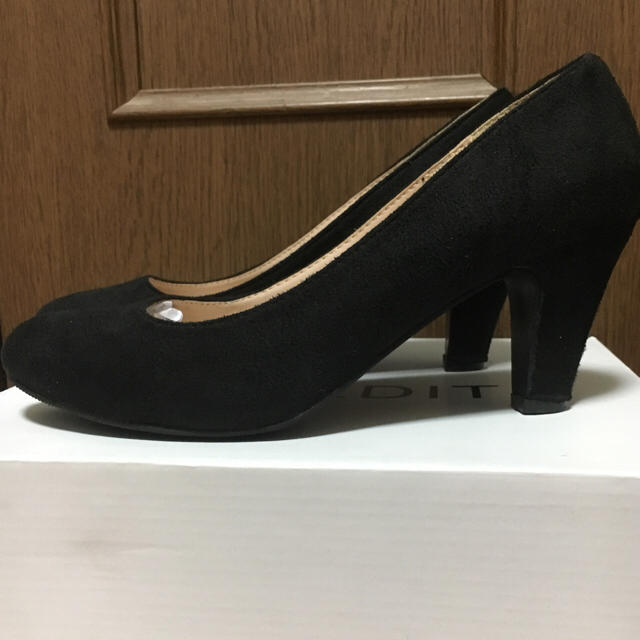 黒  スエードパンプス LLサイズ レディースの靴/シューズ(ハイヒール/パンプス)の商品写真