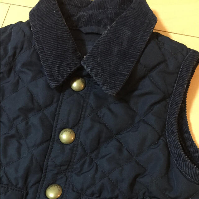 babyGAP(ベビーギャップ)のbaby GAP☆ベスト  80cm キッズ/ベビー/マタニティのベビー服(~85cm)(カーディガン/ボレロ)の商品写真