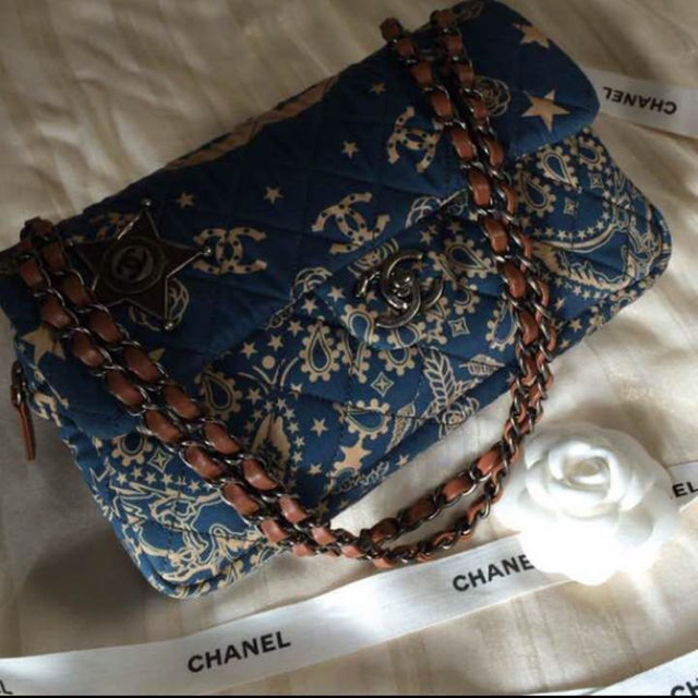 CHANEL - 希少 シャネル ダラス バンダナ マトラッセ チェーンショルダー 正規品 青の通販 by あき's shop｜シャネルならラクマ