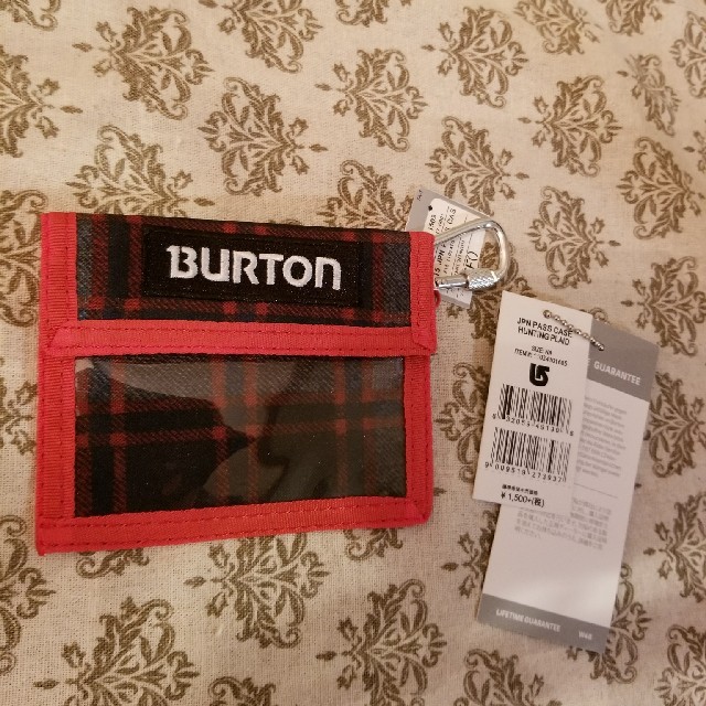 BURTON(バートン)の❄新品未使用❄　バートン　パスケース レディースのファッション小物(パスケース/IDカードホルダー)の商品写真