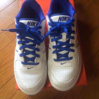 ナイキ(NIKE)のNIKE☆ブルーxホワイトスニーカー(スニーカー)