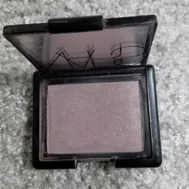 NARS(ナーズ)のみ様専用　NARS ブラッシュ　チーク コスメ/美容のベースメイク/化粧品(チーク)の商品写真