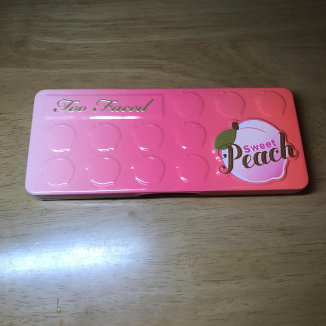 Too Faced(トゥフェイス)のアイシャドウパレット コスメ/美容のベースメイク/化粧品(アイシャドウ)の商品写真