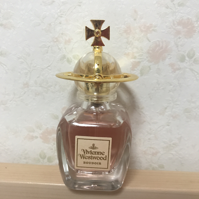 Vivienne Westwood(ヴィヴィアンウエストウッド)のヴィヴィアン 香水 ブドワール コスメ/美容の香水(香水(女性用))の商品写真
