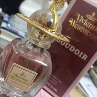 ヴィヴィアンウエストウッド(Vivienne Westwood)のヴィヴィアン 香水 ブドワール(香水(女性用))