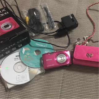 ニコン(Nikon)のニコン デジカメ 付属品カメラケース付き(コンパクトデジタルカメラ)