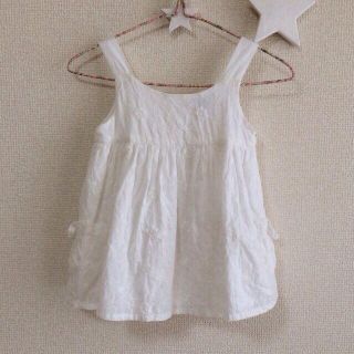 ベビーギャップ(babyGAP)のbabygap白花柄刺繍ワンピチュニック(その他)