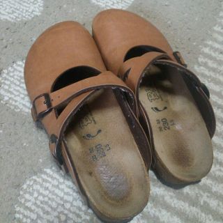 日曜まで限定！【正月明け頑張ろう価格????】BIRKENSTOCK ローリー