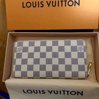 ルイヴィトン(LOUIS VUITTON)のルイヴィトン ジッピーウォレット(財布)