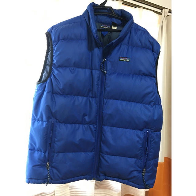 patagonia(パタゴニア)のパタゴニア ダウンベスト ブルー XL メンズのジャケット/アウター(ダウンベスト)の商品写真
