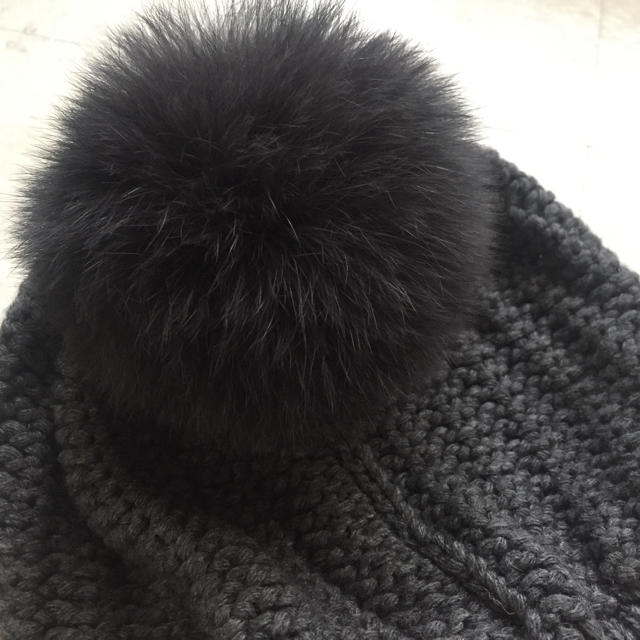 MONCLER モンクレール カシミア入 ニット帽 ポンポン グレー MONCLER モンクレール カシミア入 ニット帽 ポンポン グレー