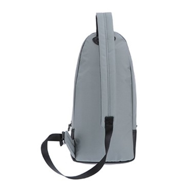 DIESEL(ディーゼル)の2018年ディーゼルの福袋に入ってました😆めっちゃオシャレですよ😉 メンズのバッグ(ボディーバッグ)の商品写真
