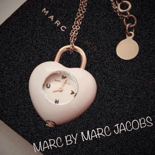 マークジェイコブス　MARC JACOBS ペンダント　時計