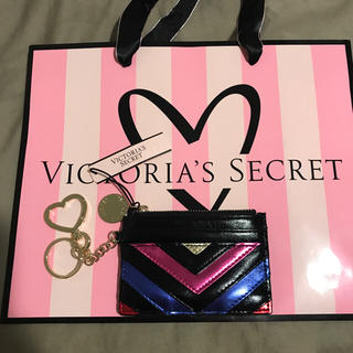 ヴィクトリアズシークレット(Victoria's Secret)のビクトリアシークレット キーホルダー付きカードケース 2300円(名刺入れ/定期入れ)
