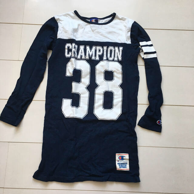 Champion(チャンピオン)のchampion ロングカットソー 140➕アルジーセットアップ キッズ/ベビー/マタニティのキッズ服女の子用(90cm~)(Tシャツ/カットソー)の商品写真