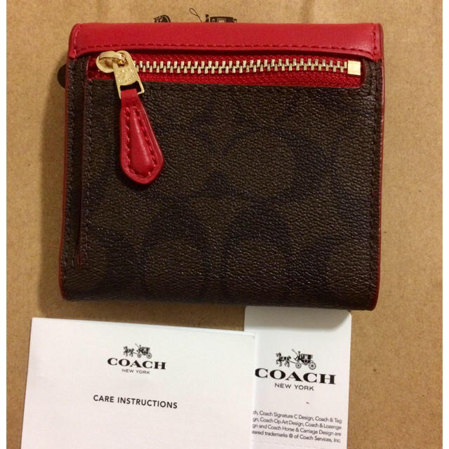 COACH(コーチ)のいゆ様専用 Sale! COACH シグネチャー ミニ財布 赤 レディースのファッション小物(財布)の商品写真