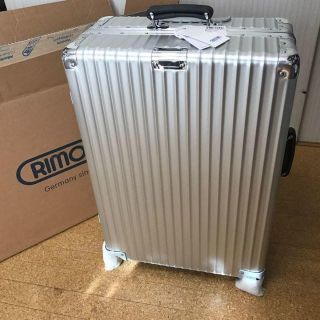 リモワ(RIMOWA)のRIMOWA クラシックフライト76L４輪「新品未使用」70-1 【送料無料】(旅行用品)