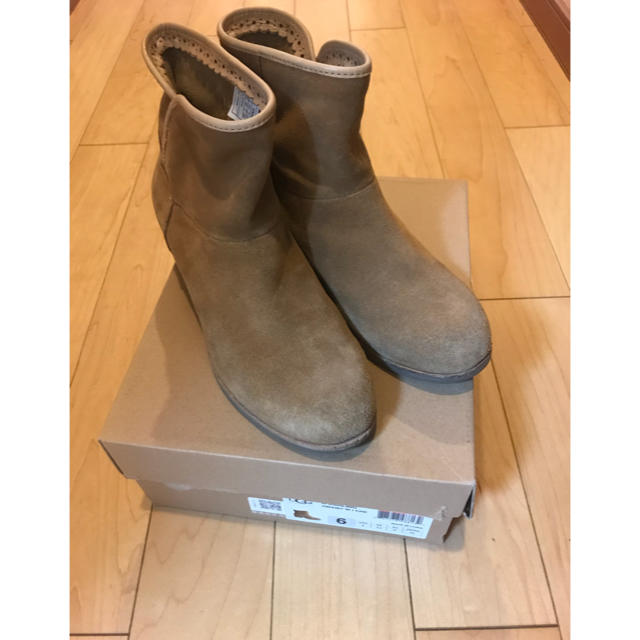 UGG ショートブーツ