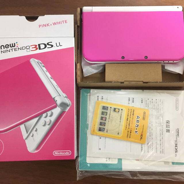 注目の NEW 3DS LL 本体ピンク アダプター付き 携帯用ゲーム機本体
