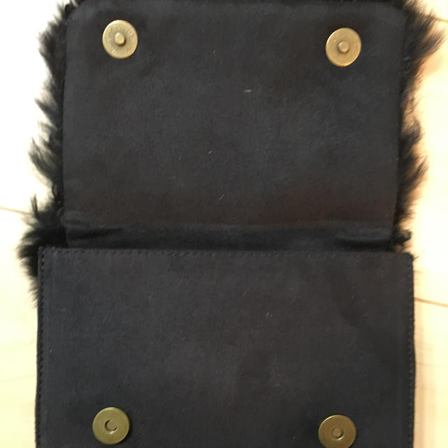 room306 CONTEMPORARY(ルームサンマルロクコンテンポラリー)のroom306contemporary   Fur mini bag  レディースのバッグ(クラッチバッグ)の商品写真