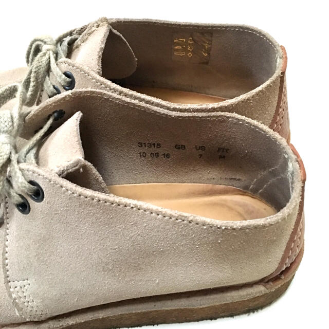 Clarks(クラークス)のもみ様ご専用　Clarks デザートトレック US7 レディースの靴/シューズ(ローファー/革靴)の商品写真