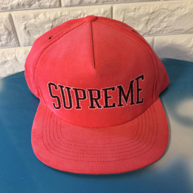 Supreme pink