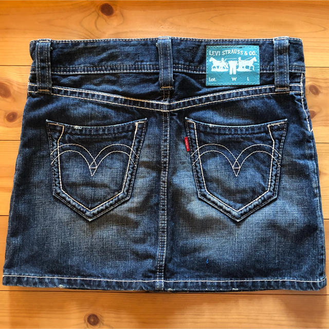 Levi's(リーバイス)のリーバイス デニムスカート S レディースのスカート(ひざ丈スカート)の商品写真