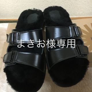 アグ(UGG)のUGGサンダル  ブラック(サンダル)