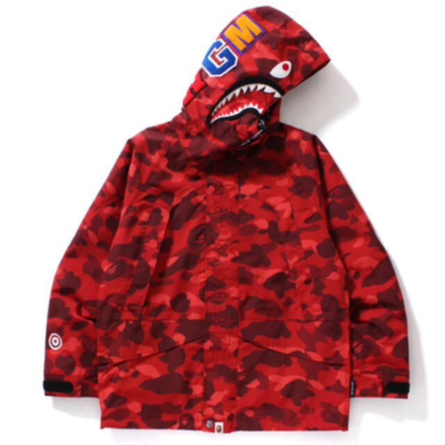 A BATHING APE(アベイシングエイプ)のAPE COLOR CAMO SHARK SNOWBOARD JACKET  スポーツ/アウトドアのスノーボード(ウエア/装備)の商品写真