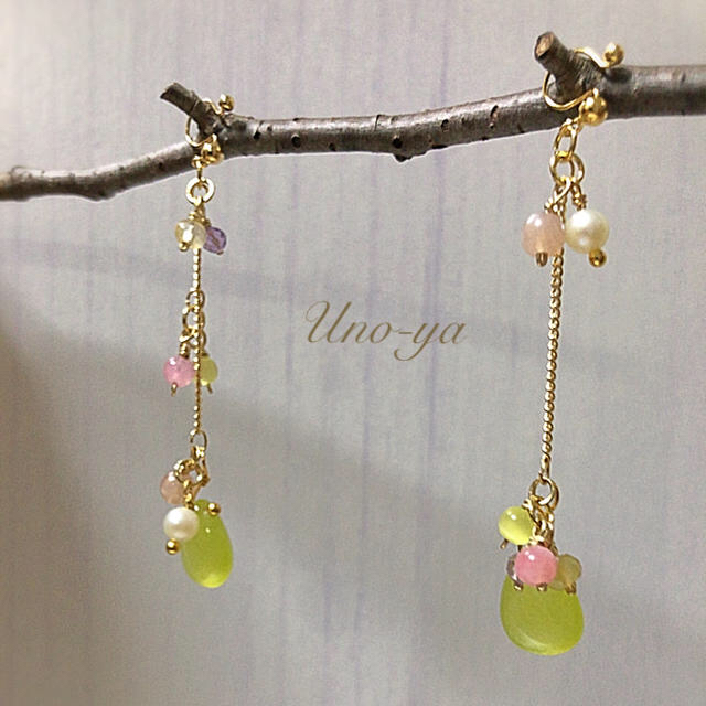 ［春色］BeautifulLifeピアス ハンドメイドのアクセサリー(ピアス)の商品写真