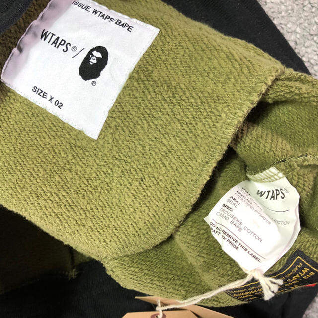 W)taps(ダブルタップス)のWTAPS x BAPE SEAL SWEATPANTS ダブルタップス パンツ メンズのパンツ(デニム/ジーンズ)の商品写真