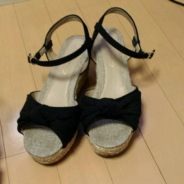 厚底サンダル♥黒 レディースの靴/シューズ(サンダル)の商品写真