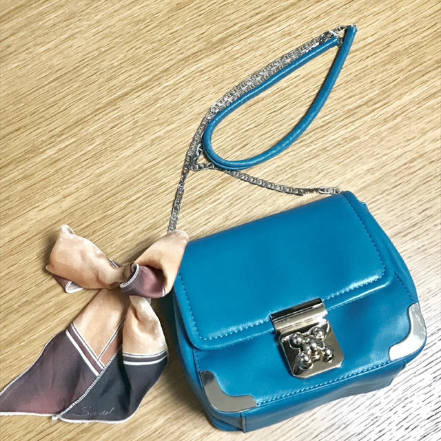 SNIDEL(スナイデル)のsnidel レトロショルダーバッグ レディースのバッグ(ショルダーバッグ)の商品写真
